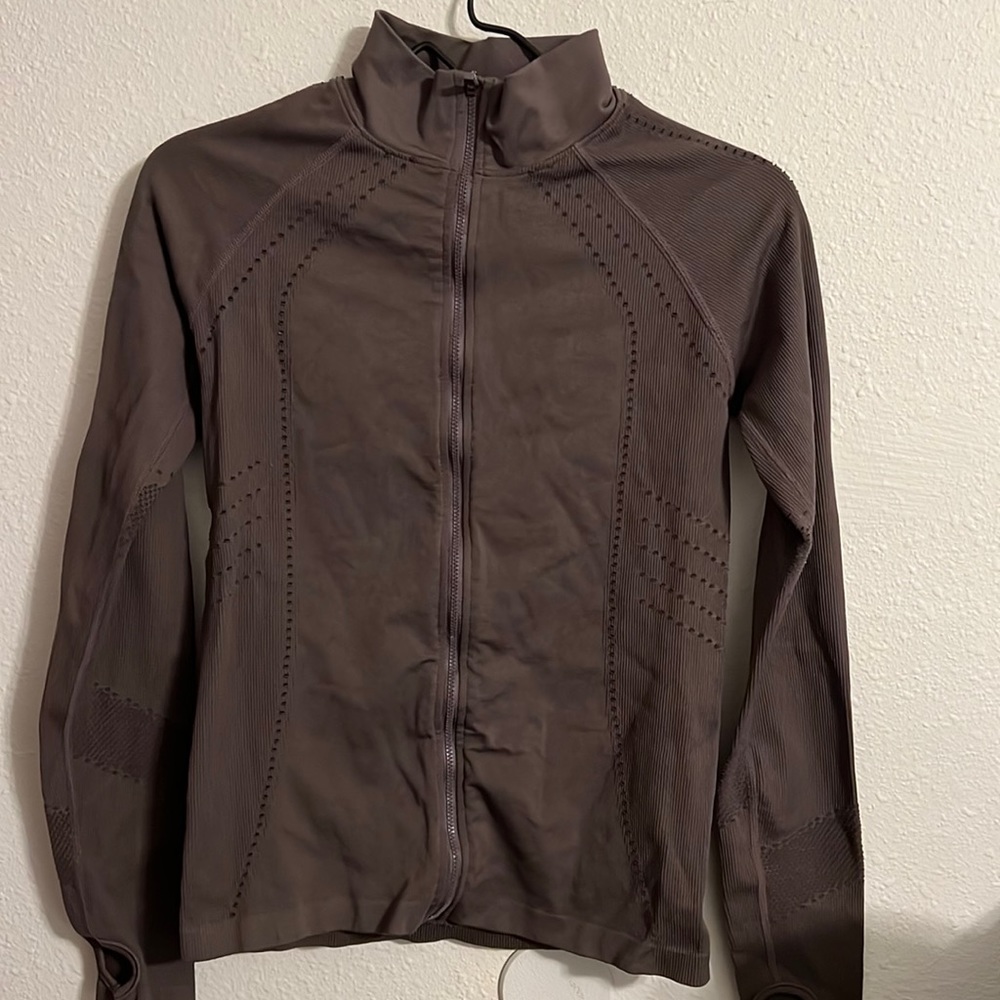 Fabletics Delta Seamless Long-Sleeve Zip Up Size L
